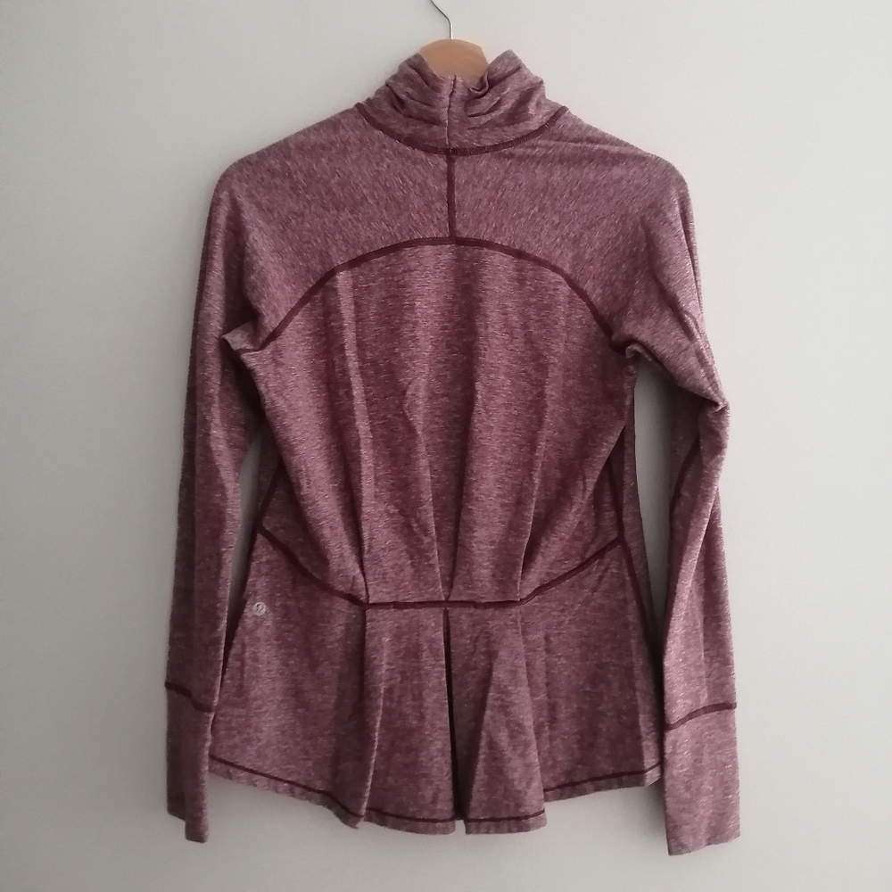 Lululemon Warm Your Core Long Sleeve Pleated Back Bordeaux Burgundy Small